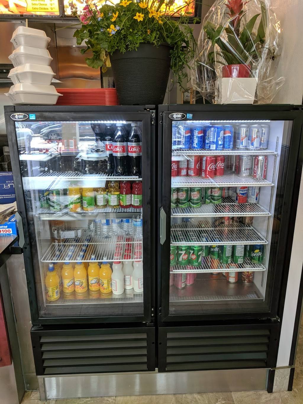 Double Taste shawarma (DT) | restaurant | 130 Cedar St #3, Cambridge, ON N1S 1W4, Canada | 5192678111 OR +1 519-267-8111