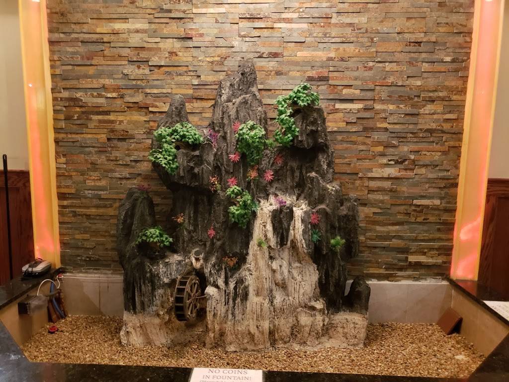 Ho Ping Garden | restaurant | 1962 S 11th St, Niles, MI 49120, USA | 2696832633 OR +1 269-683-2633