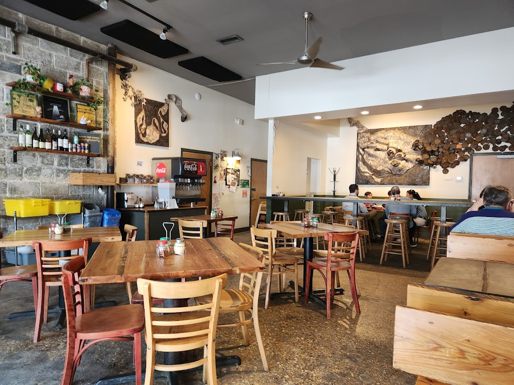 Pizza Delicious | restaurant | 617 Piety, New Orleans, LA 70117, USA | 5046768482 OR +1 504-676-8482