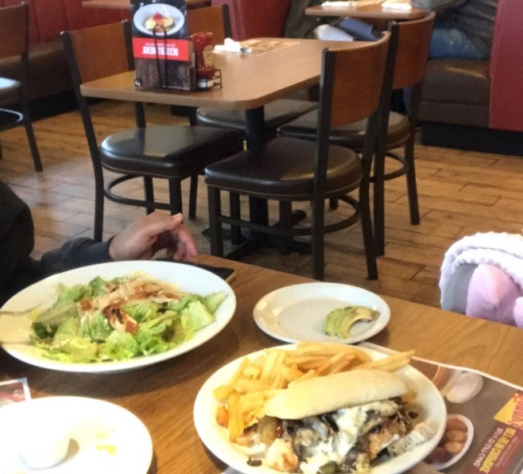 Wendys | restaurant | 1612 S Saginaw Rd, Midland, MI 48640, USA | 9898352880 OR +1 989-835-2880