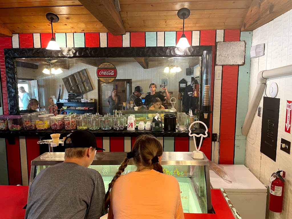 Brandin Iron Steakhouse | restaurant | 939 E Main St, Pine Valley, UT 84781, USA | 4355740440 OR +1 435-574-0440