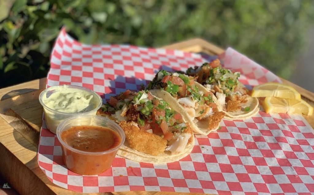 Troys Burgers | restaurant | 4750 Riverside Dr, Chino, CA 91710, USA | 9096276622 OR +1 909-627-6622