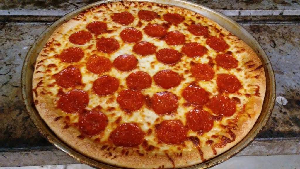 Grandmas Pizza | restaurant | 108 N High St, Mt Orab, OH 45154, USA | 9374444353 OR +1 937-444-4353
