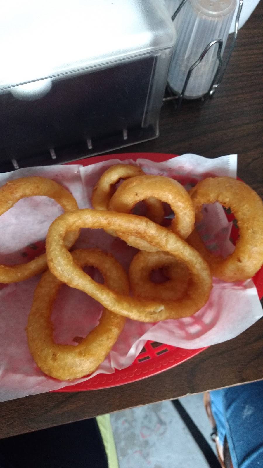 Larrys Bar & Grill | restaurant | 322 N Independence Blvd # A, Romeoville, IL 60446, USA | 8155522284 OR +1 815-552-2284