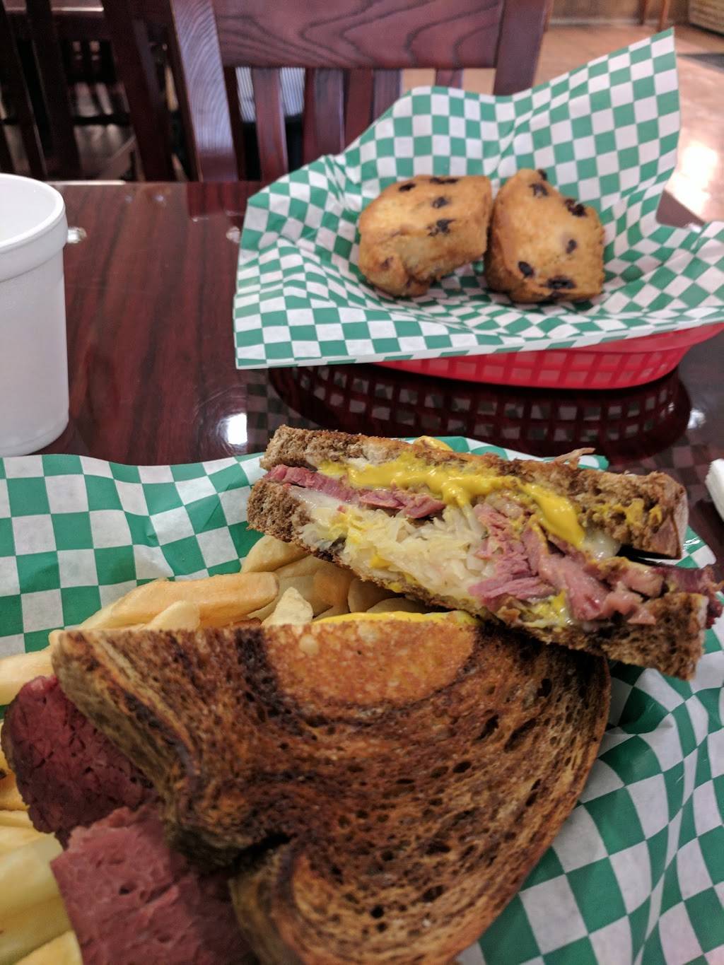 Tareks Cafe | cafe | 13301 Bruce B Downs Blvd, Tampa, FL 33612, USA | 8139745920 OR +1 813-974-5920