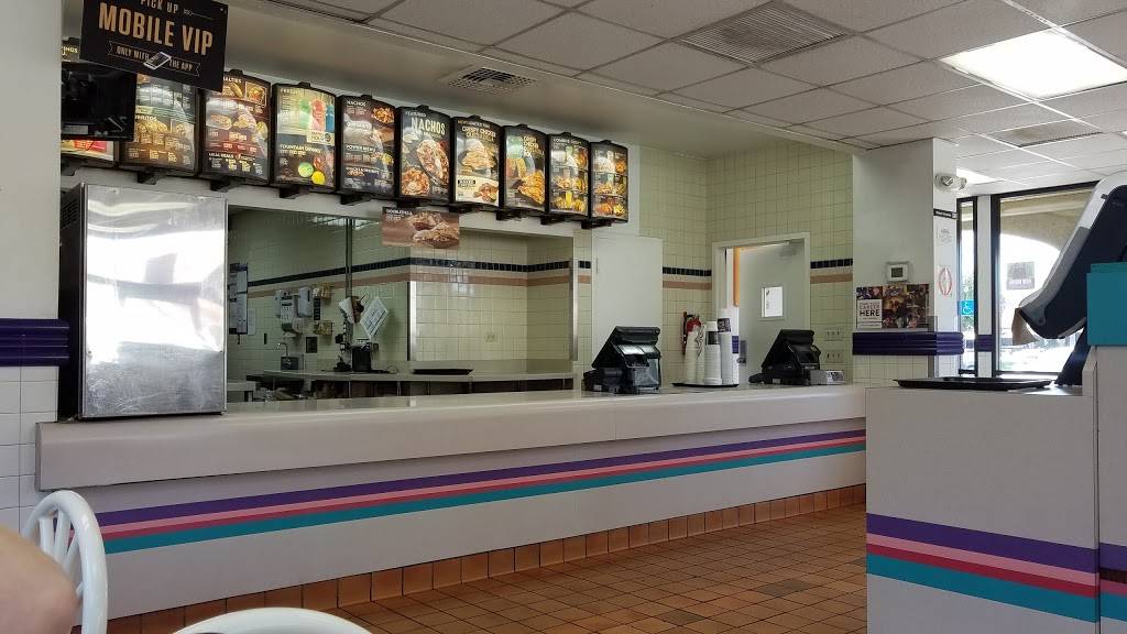 Taco Bell | meal takeaway | 17502 17th St, Tustin, CA 92780, USA | 7147306030 OR +1 714-730-6030