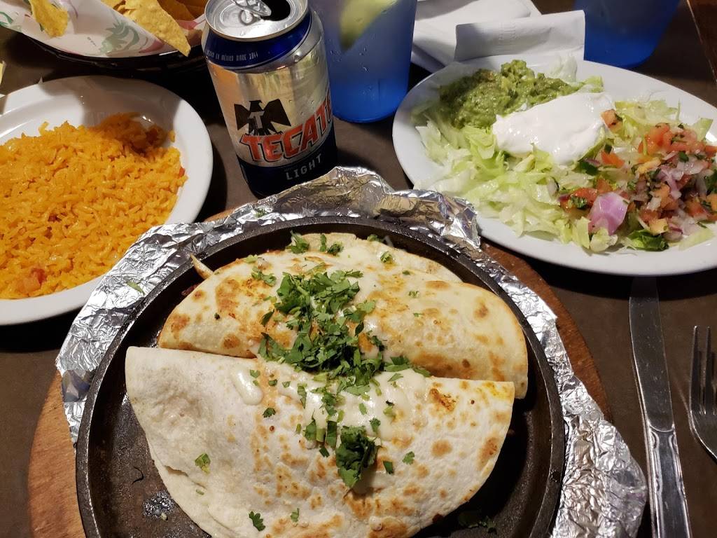 Dos coronas | restaurant | 419 W Aurora Rd J, Northfield, OH 44067, USA | 3309080044 OR +1 330-908-0044
