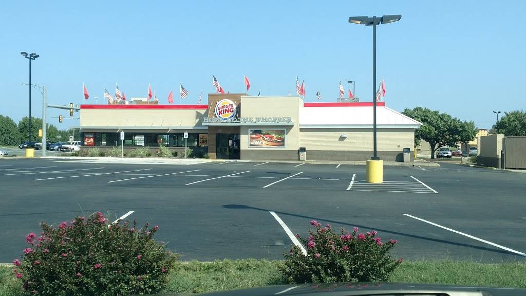 Burger King | restaurant | 269 Garrisonville Rd, Stafford, VA 22554, USA | 5406597862 OR +1 540-659-7862