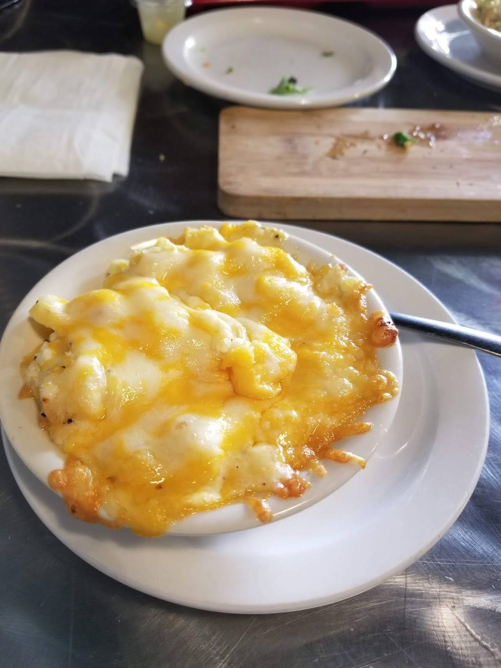 Lunchbox Eats | restaurant | 288 S 4th St, Memphis, TN 38126, USA | 9015260820 OR +1 901-526-0820