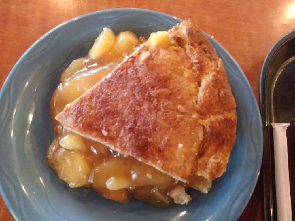 Lubys | restaurant | 2695 I-10, Beaumont, TX 77702, USA | 4098385566 OR +1 409-838-5566