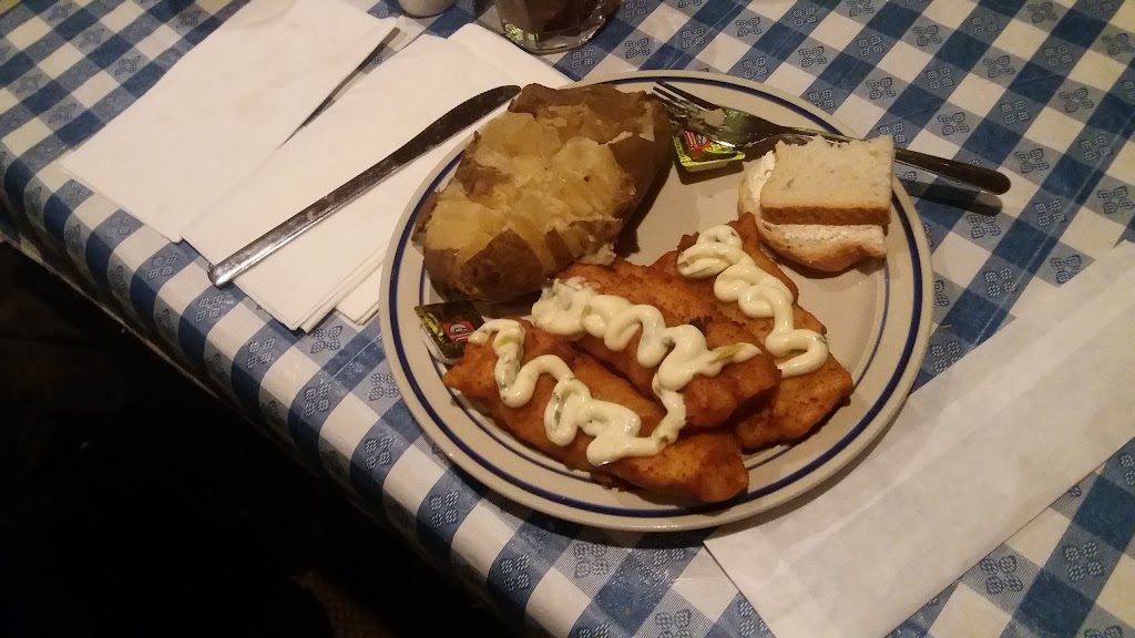 Wagon Wheel Bar & Grill | restaurant | 270 WI-73, Bancroft, WI 54921, USA | 7153354747 OR +1 715-335-4747