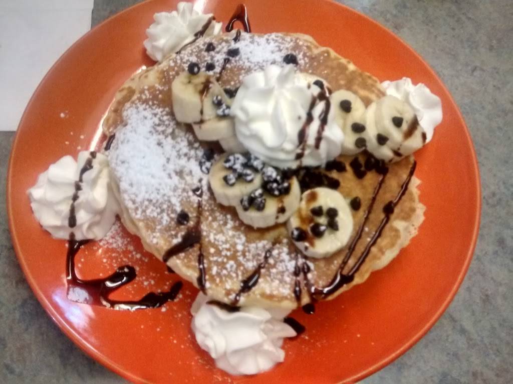 Canteen Restaurant | restaurant | 214 S Hough St, Barrington, IL 60010, USA | 8473820900 OR +1 847-382-0900