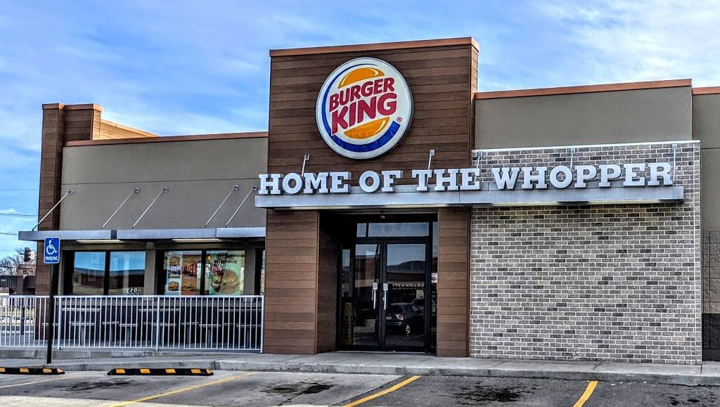 Burger King | restaurant | 11174 Antioch Rd, Overland Park, KS 66210, USA | 9138397737 OR +1 913-839-7737