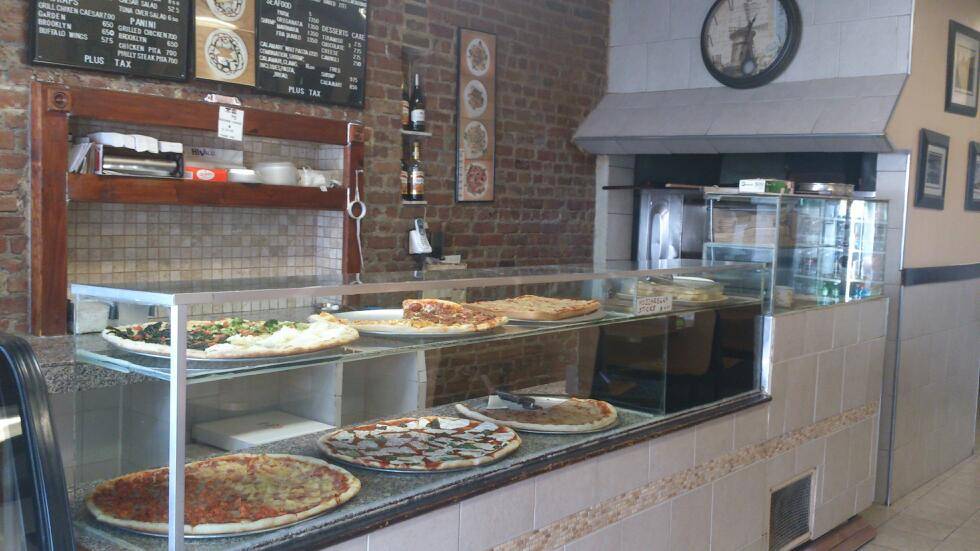 Randazzo Pizzeria | meal delivery | 306 Ditmas Ave, Brooklyn, NY 11218, USA | 7184362624 OR +1 718-436-2624