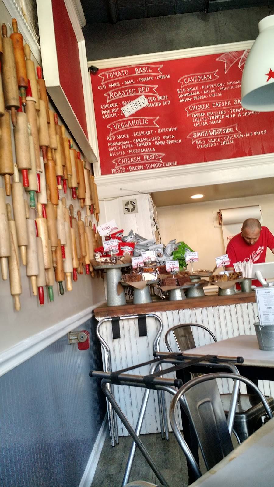 Corner Grille | restaurant | 806 Pleasant St, Worcester, MA 01602, USA | 5087548884 OR +1 508-754-8884