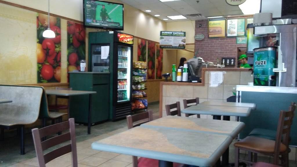 Subway | restaurant | 17137 Miramar Pkwy, Miramar, FL 33027, USA | 9544503443 OR +1 954-450-3443