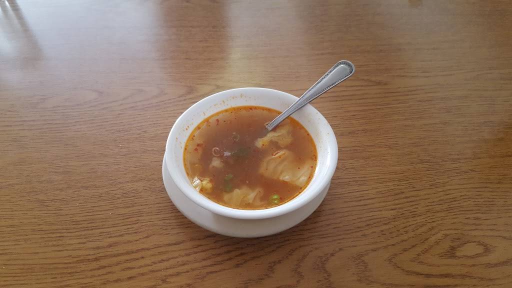 Singha Thai | restaurant | 5432 California Ave, Bakersfield, CA 93309, USA | 6616312631 OR +1 661-631-2631