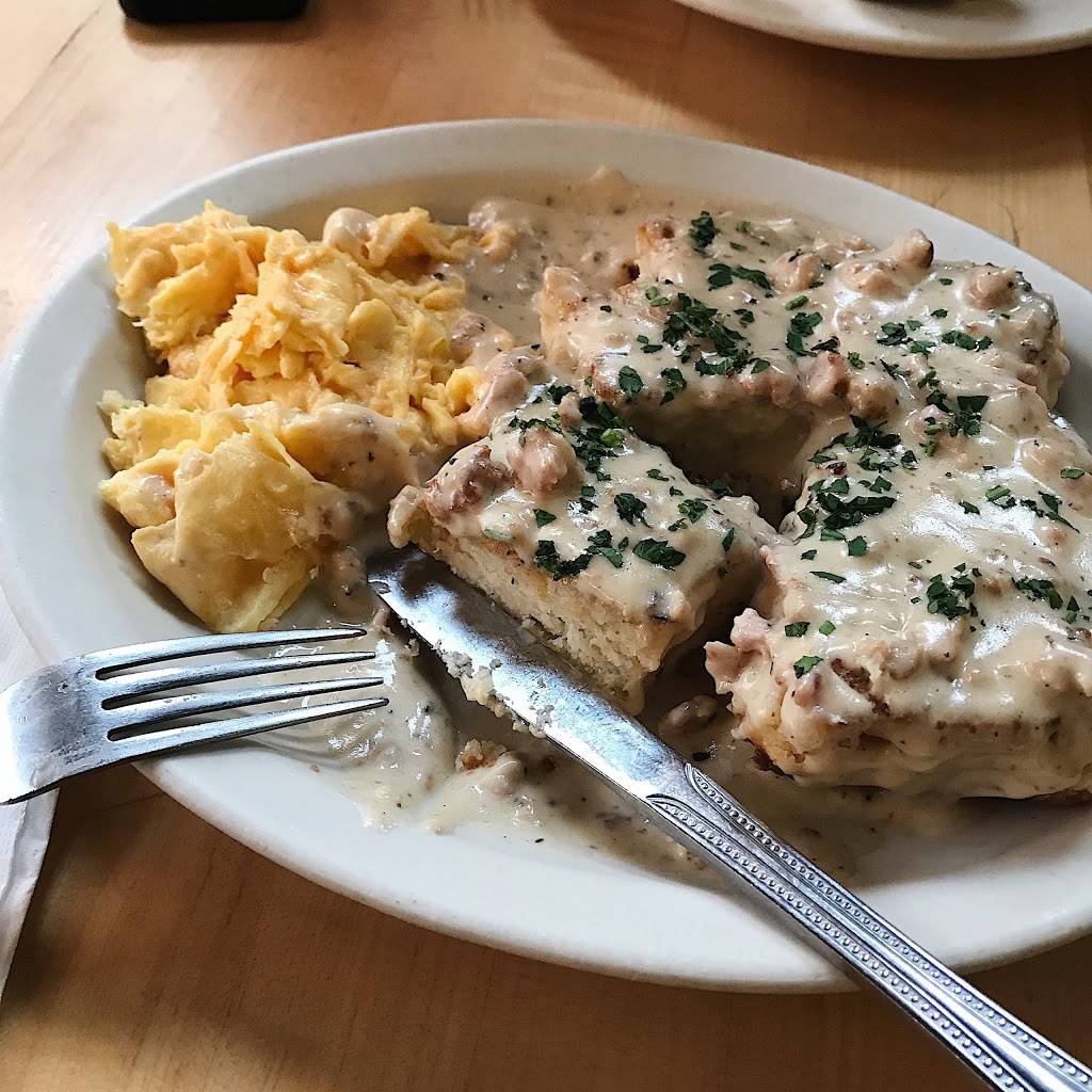 Mothers Bistro & Bar | restaurant | 121 SW 3rd Ave, Portland, OR 97204, USA | 5034641122 OR +1 503-464-1122