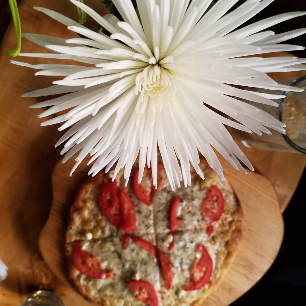 Algebra Tea House | cafe | 2136 Murray Hill Rd, Cleveland, OH 44106, USA | 2164219007 OR +1 216-421-9007