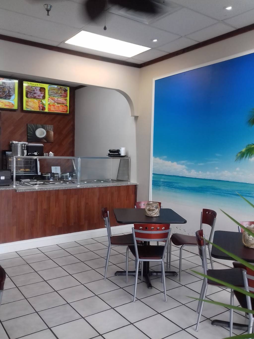 Coconuts Caribbean Cuisine | restaurant | 204 Banks Crossings, Fayetteville, GA 30214, USA | 6785192495 OR +1 678-519-2495