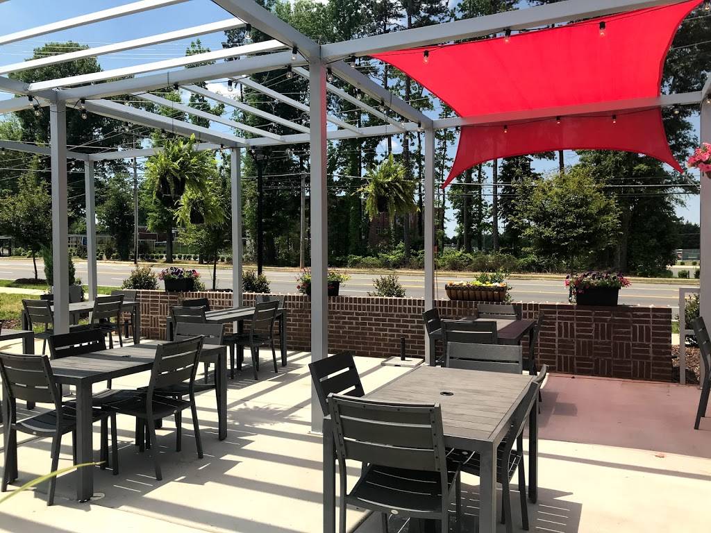 Hawthornes New York Pizza and Bar Meridian Place | restaurant | 6215 Old Post Rd Suite 101, Charlotte, NC 28212, USA | 9804741797 OR +1 980-474-1797