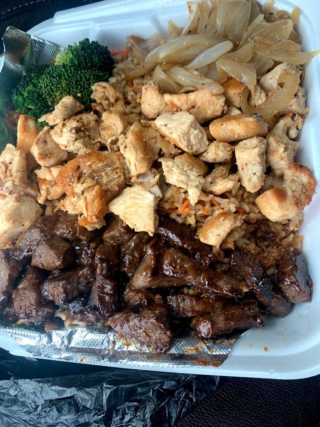 Yoshi Hibachi Grille | restaurant | 14535 Fenkell Ave, Detroit, MI 48227, USA | 3138355555 OR +1 313-835-5555