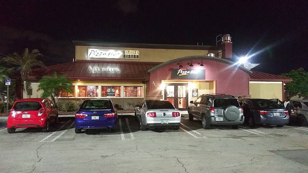 Pizza Hut | meal delivery | 2509 Okeechobee Blvd, West Palm Beach, FL 33409, USA | 5616873992 OR +1 561-687-3992