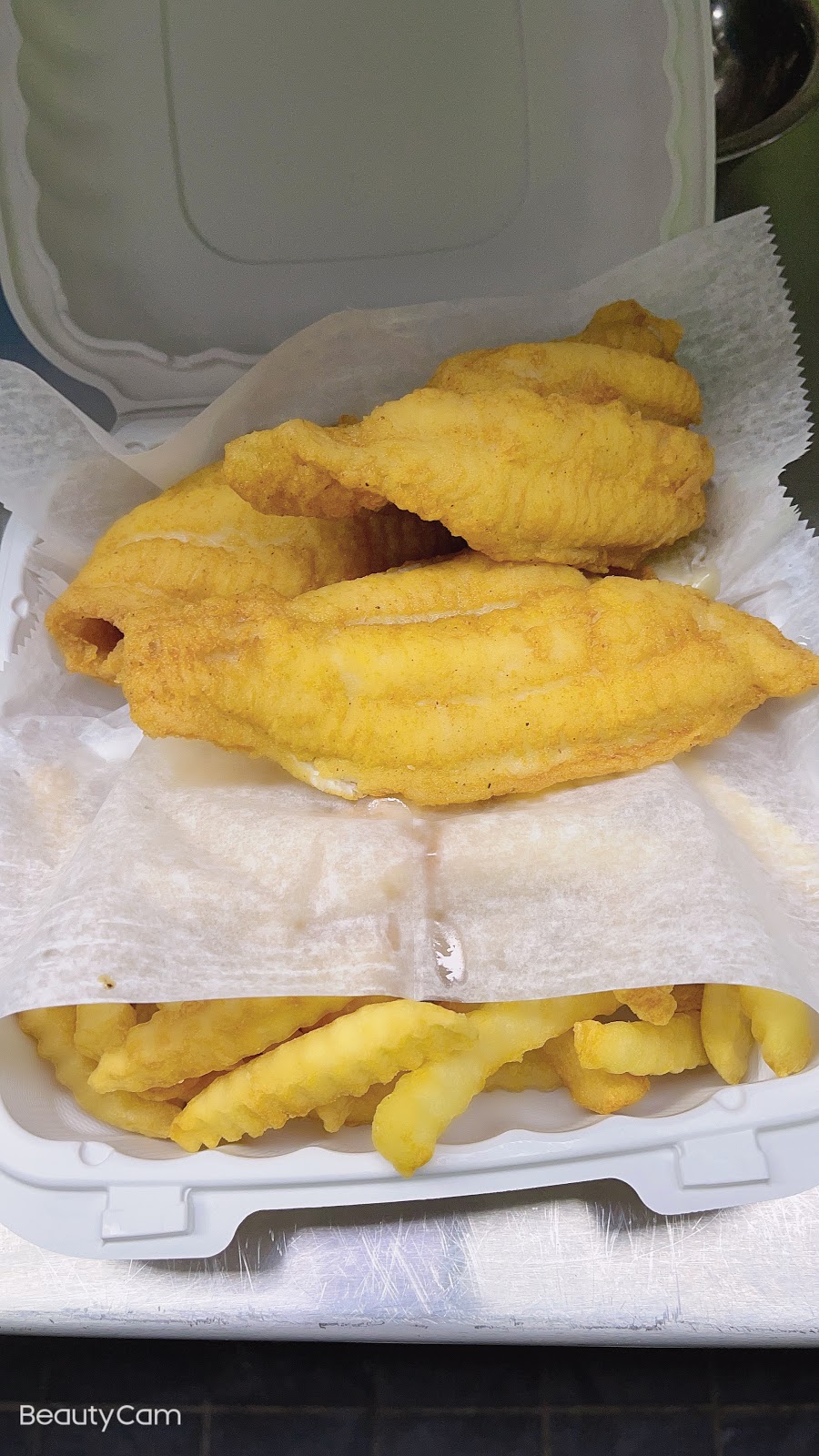 JK Wing & Fish | restaurant | 107-50 Queens Blvd, Queens, NY 11375, USA | 7188802188 OR +1 718-880-2188