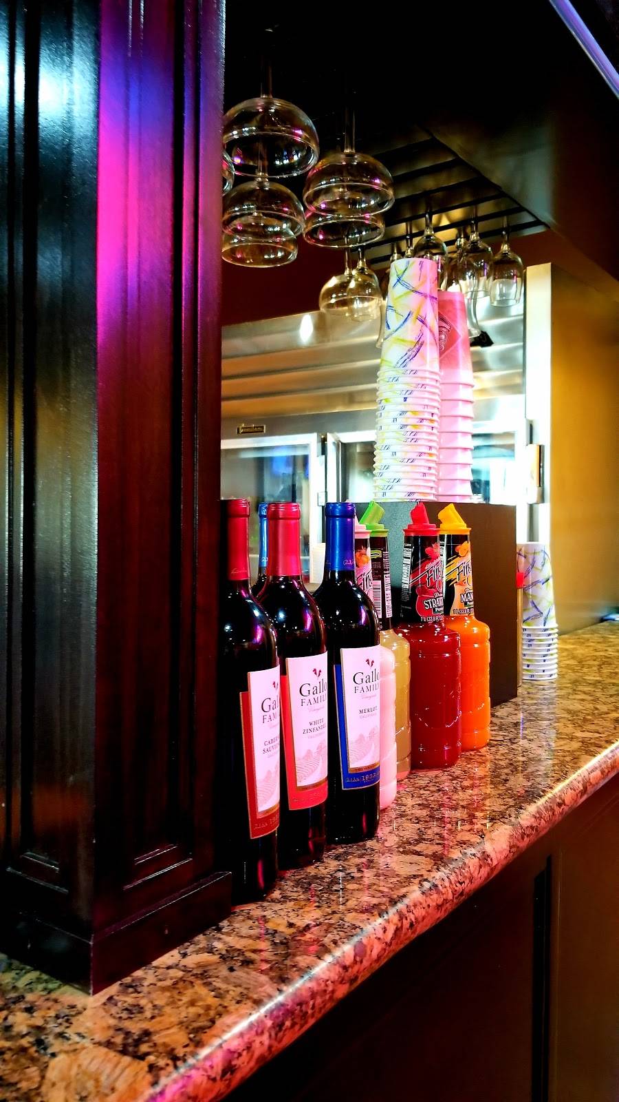 Sonsonate Grill | restaurant | 5011 S Western Ave, Los Angeles, CA 90062, USA | 3232967470 OR +1 323-296-7470