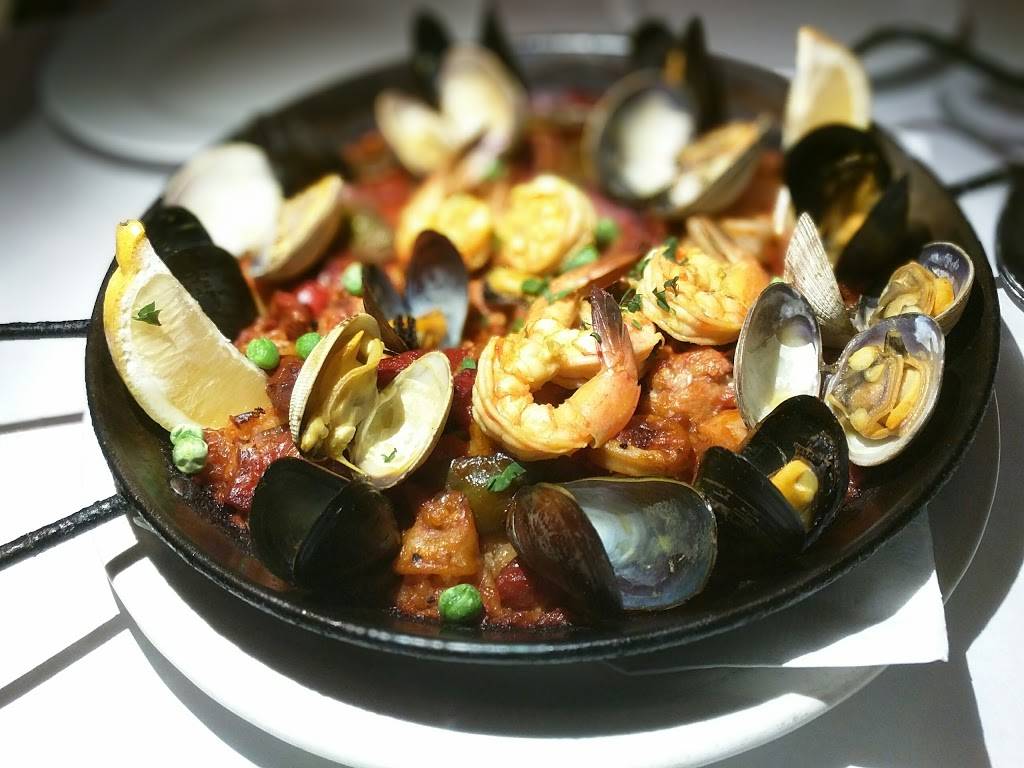 Alegrias | restaurant | 2018 Lombard St, San Francisco, CA 94123, USA | 4159298888 OR +1 415-929-8888