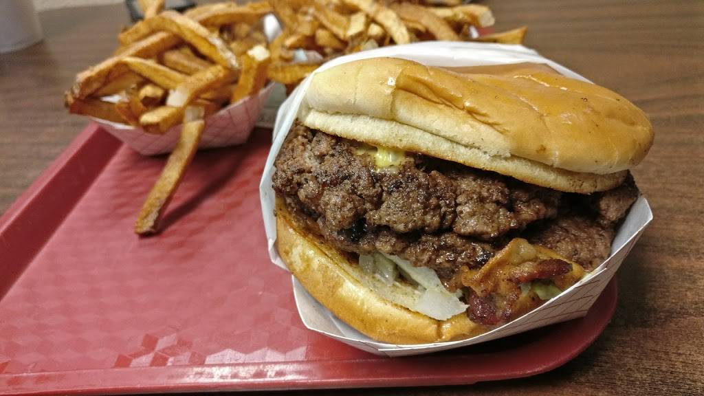 Burgers & Fries | restaurant | 208 College St, Sulphur Springs, TX 75482, USA | 9038859496 OR +1 903-885-9496