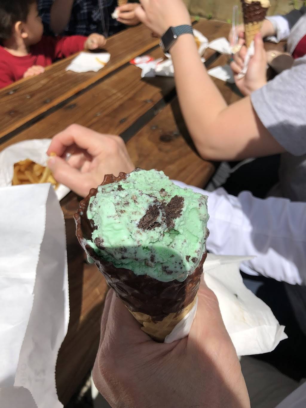 Miyauchis Snack Bar | meal takeaway | 1029 Lake Ave, Grand Lake, CO 80447, USA | 9706279319 OR +1 970-627-9319