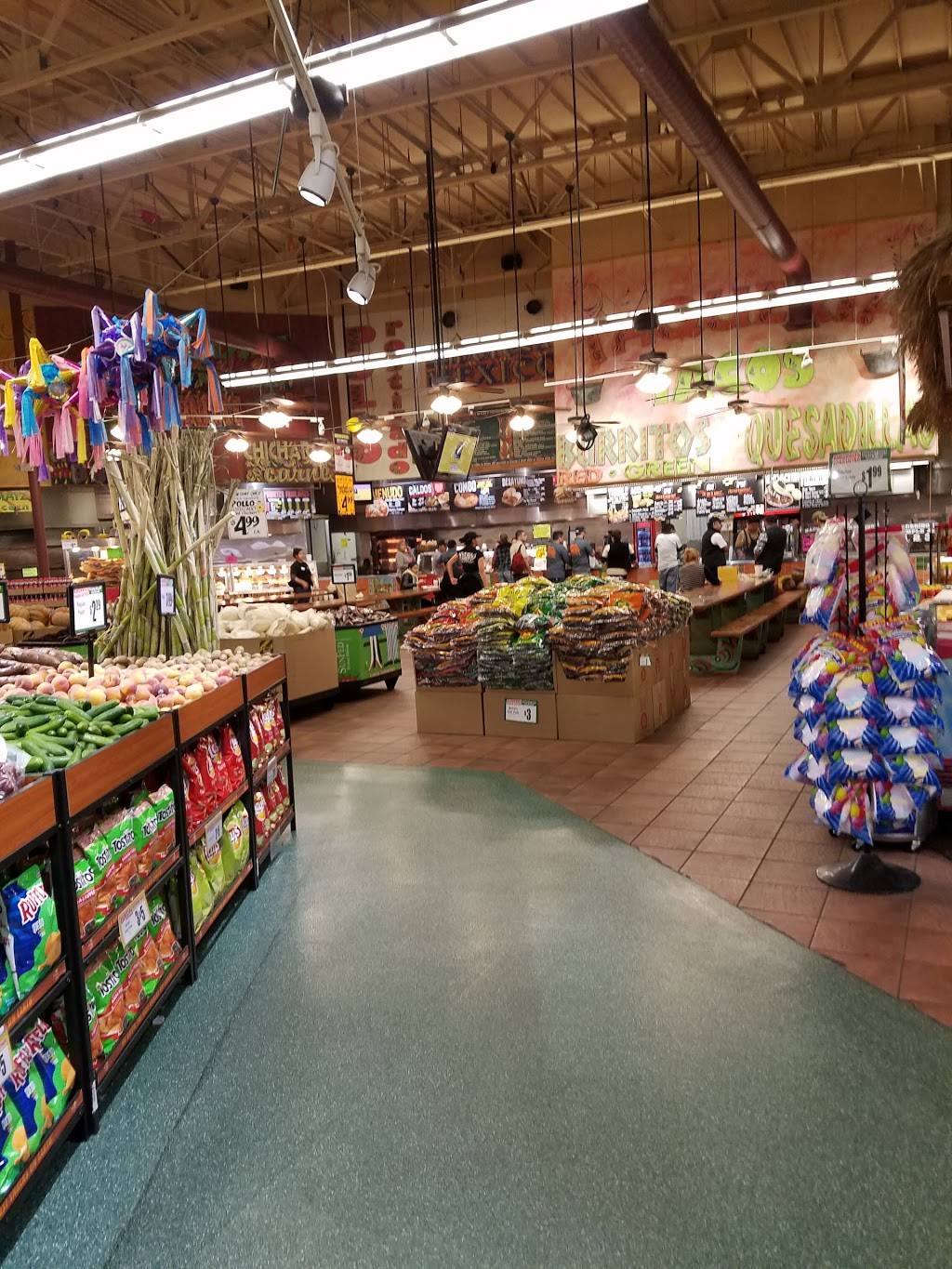 Los Altos Ranch Market | bakery | 3415 W Glendale Ave, Phoenix, AZ 85051, USA | 6028410346 OR +1 602-841-0346