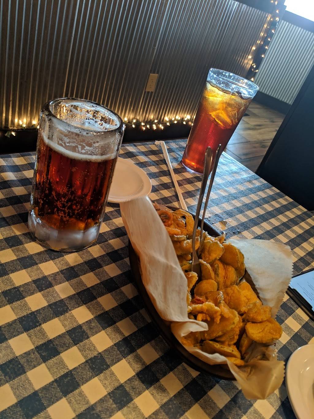 Marks Feed Store | restaurant | 6501 Bardstown Rd, Louisville, KY 40291, USA | 5024420808 OR +1 502-442-0808