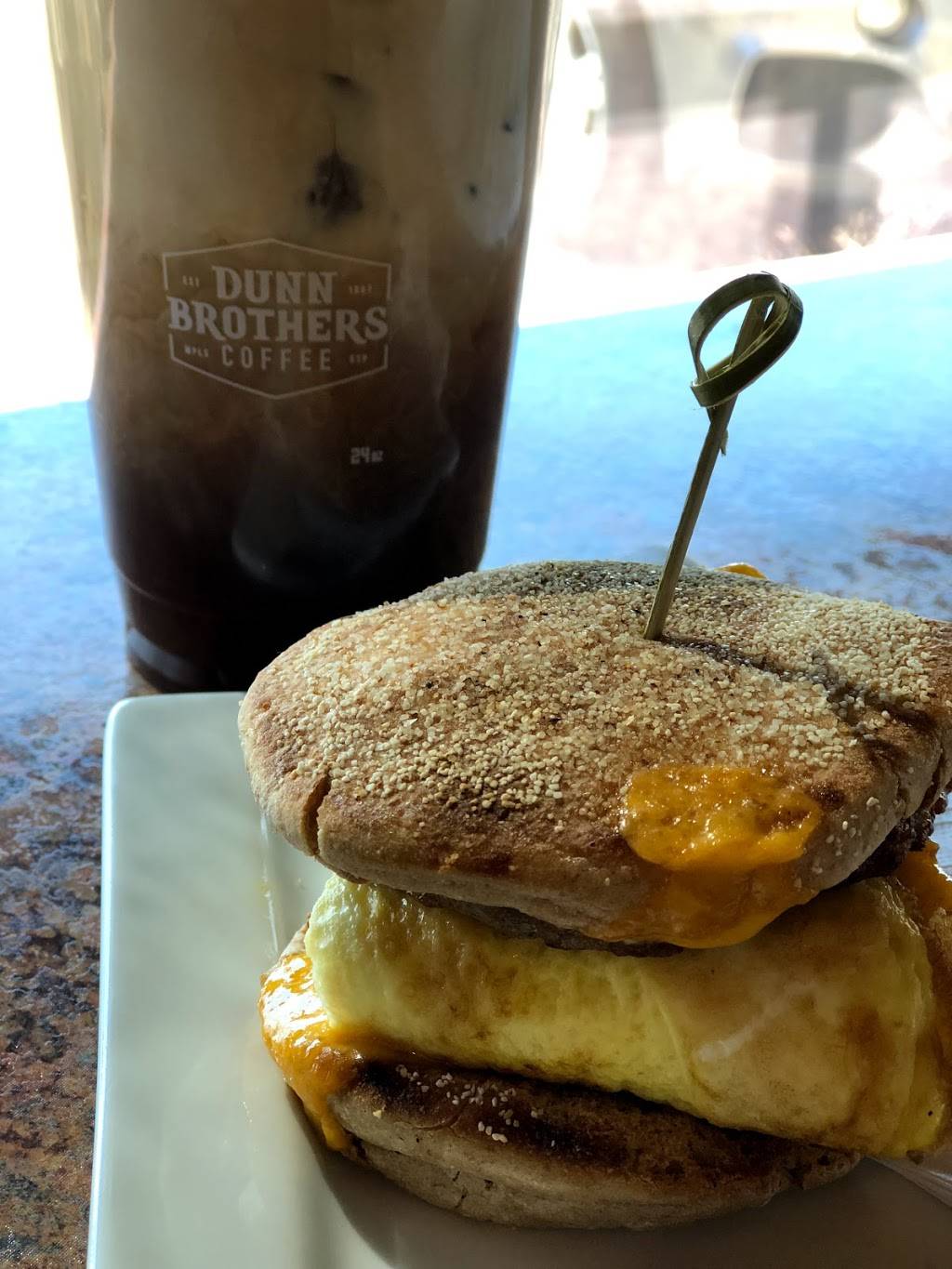 Dunn Brothers Coffee | bakery | 15265 Galaxie Ave, Apple Valley, MN 55124, USA | 9522558417 OR +1 952-255-8417