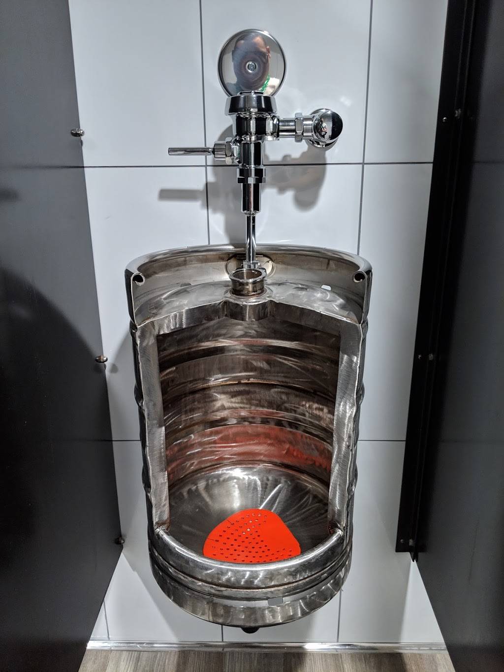 Knotty Barrel | restaurant | 13211 Black Mountain Rd, San Diego, CA 92129, USA | 8583657036 OR +1 858-365-7036