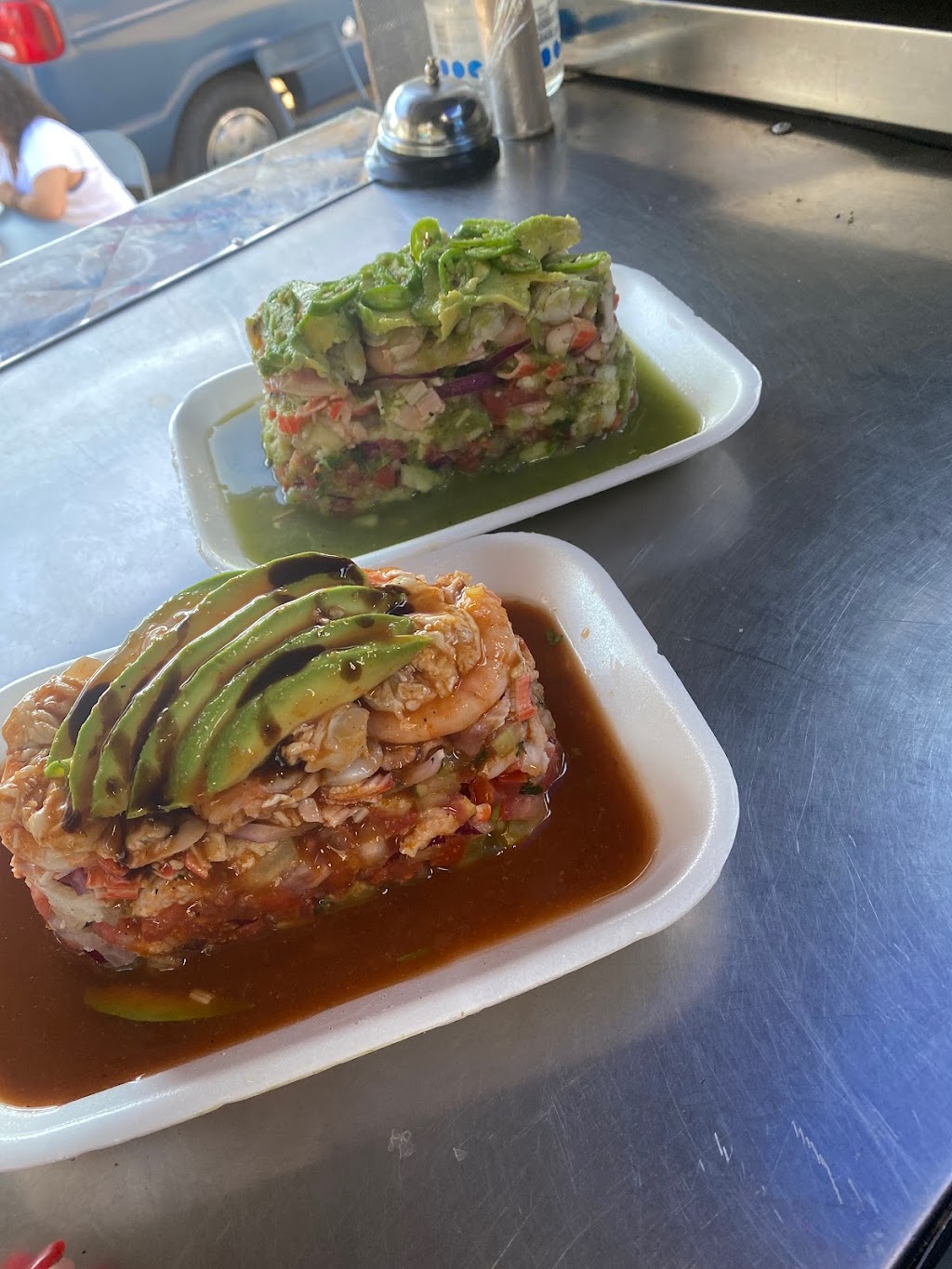 La Chalupa Mariscos #2 food truck | restaurant | 2200 Imperial Ave, San Diego, CA 92102, USA | 6193414521 OR +1 619-341-4521