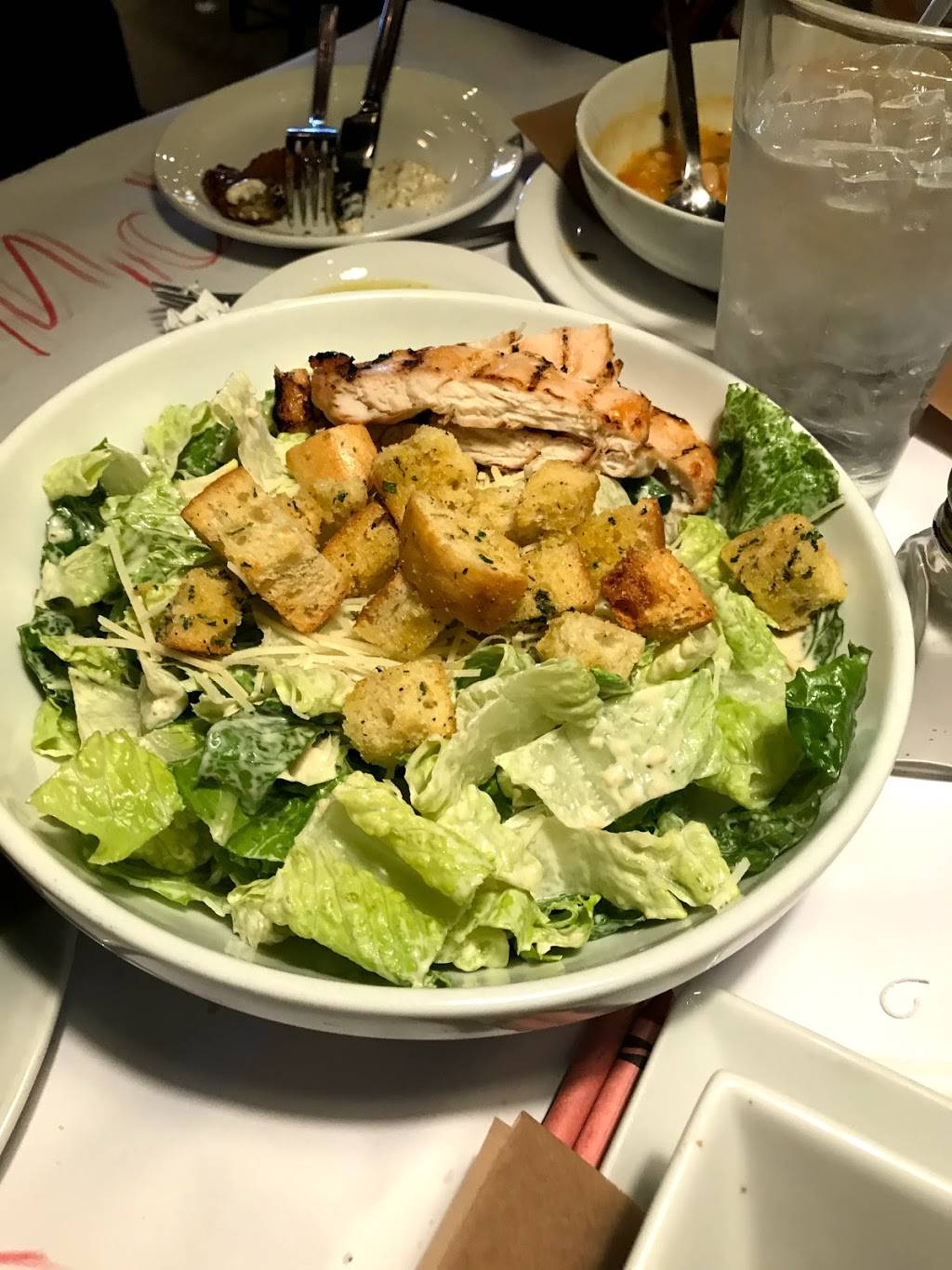 Romanos Macaroni Grill | restaurant | 2001 N Rainbow Blvd, Las Vegas, NV 89108, USA | 7026486688 OR +1 702-648-6688