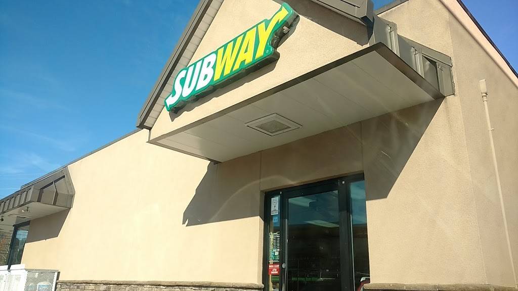 Subway | restaurant | 2209 Fairview Blvd, Fairview, TN 37062, USA | 6157997798 OR +1 615-799-7798