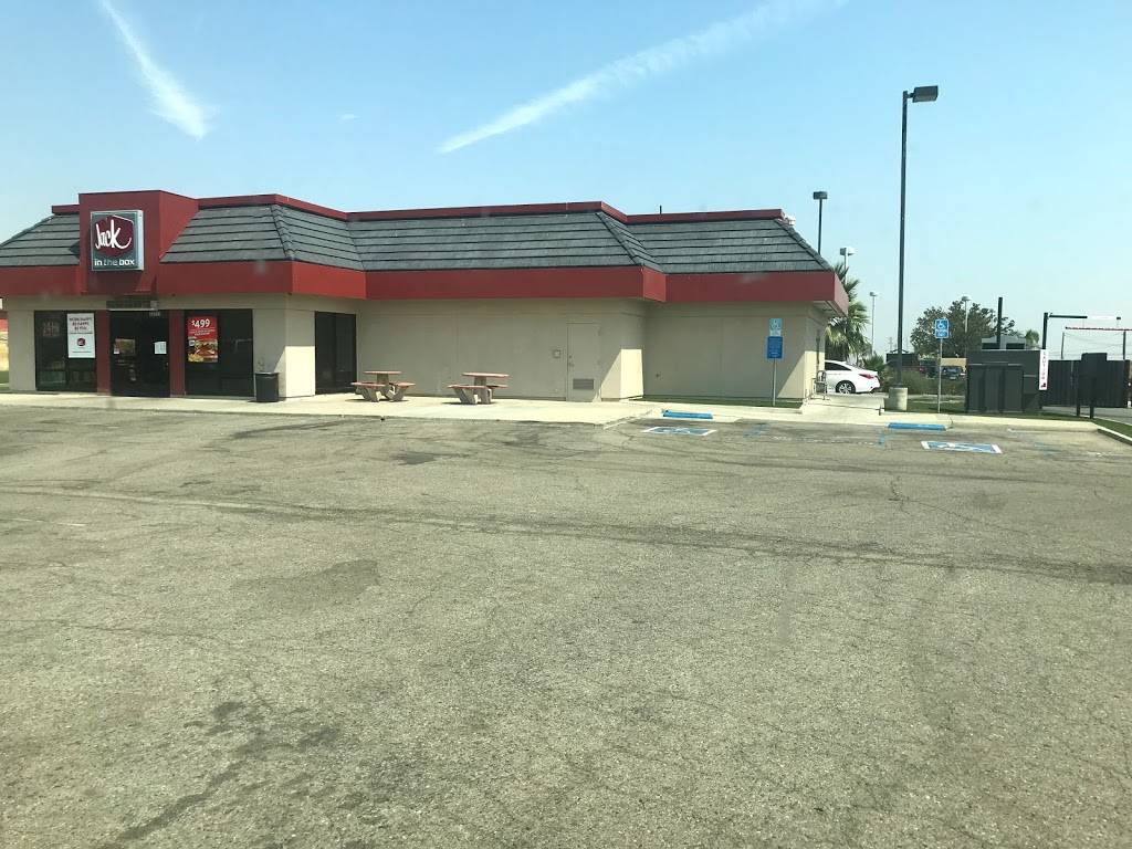 Jack in the Box | restaurant | 33313 Bernard Dr, Kettleman City, CA 93239, USA | 5593864413 OR +1 559-386-4413