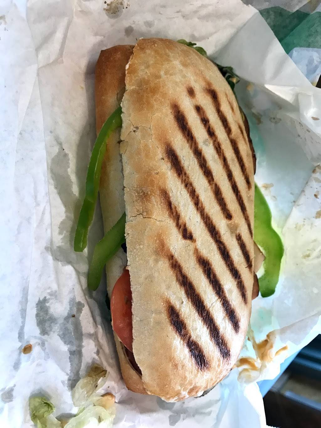 Subway | restaurant | 228 Queens Quay W Unit 1, Toronto, ON M5J 2X1, Canada | 4169773121 OR +1 416-977-3121