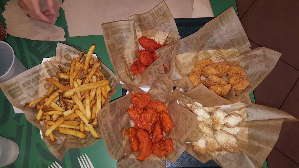 Wingstop | restaurant | 10435 Indianapolis Blvd b, Highland, IN 46322, USA | 2199249464 OR +1 219-924-9464