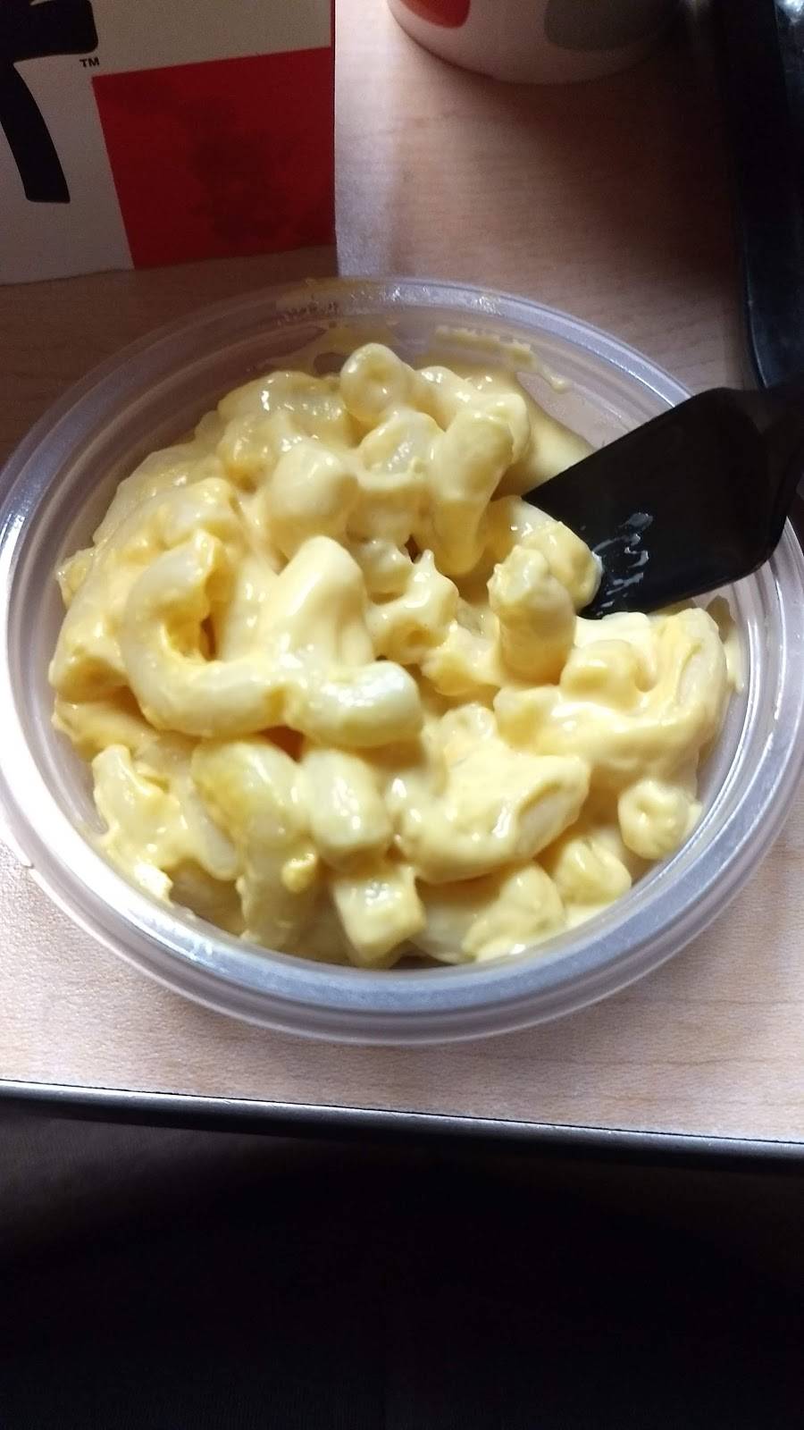 KFC | restaurant | 1401 N H St, Lompoc, CA 93436, USA | 8057360846 OR +1 805-736-0846