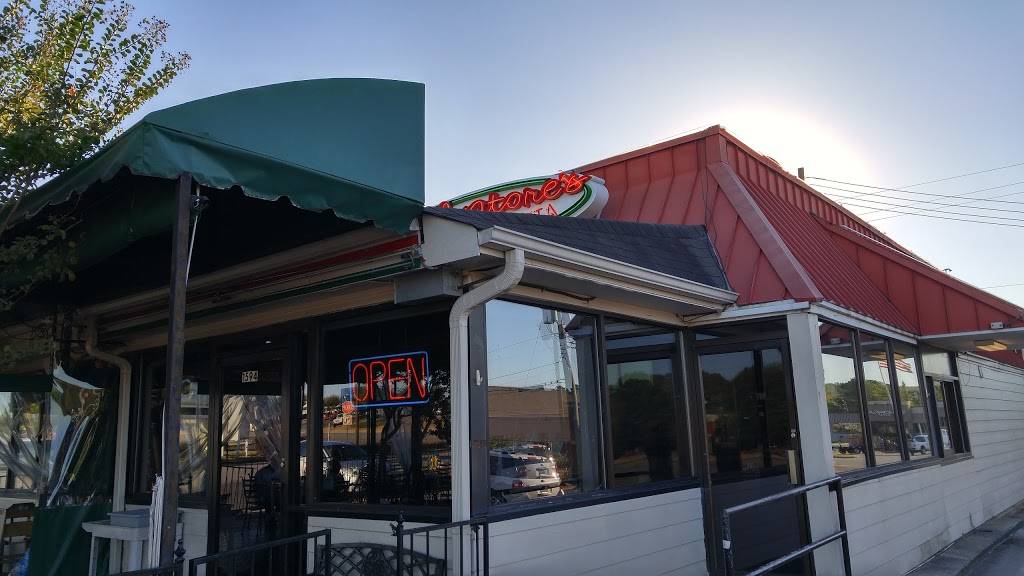 Salvatores Pizza & Pasta | restaurant | 1594 Montgomery Hwy, Hoover, AL 35216, USA | 2058237206 OR +1 205-823-7206