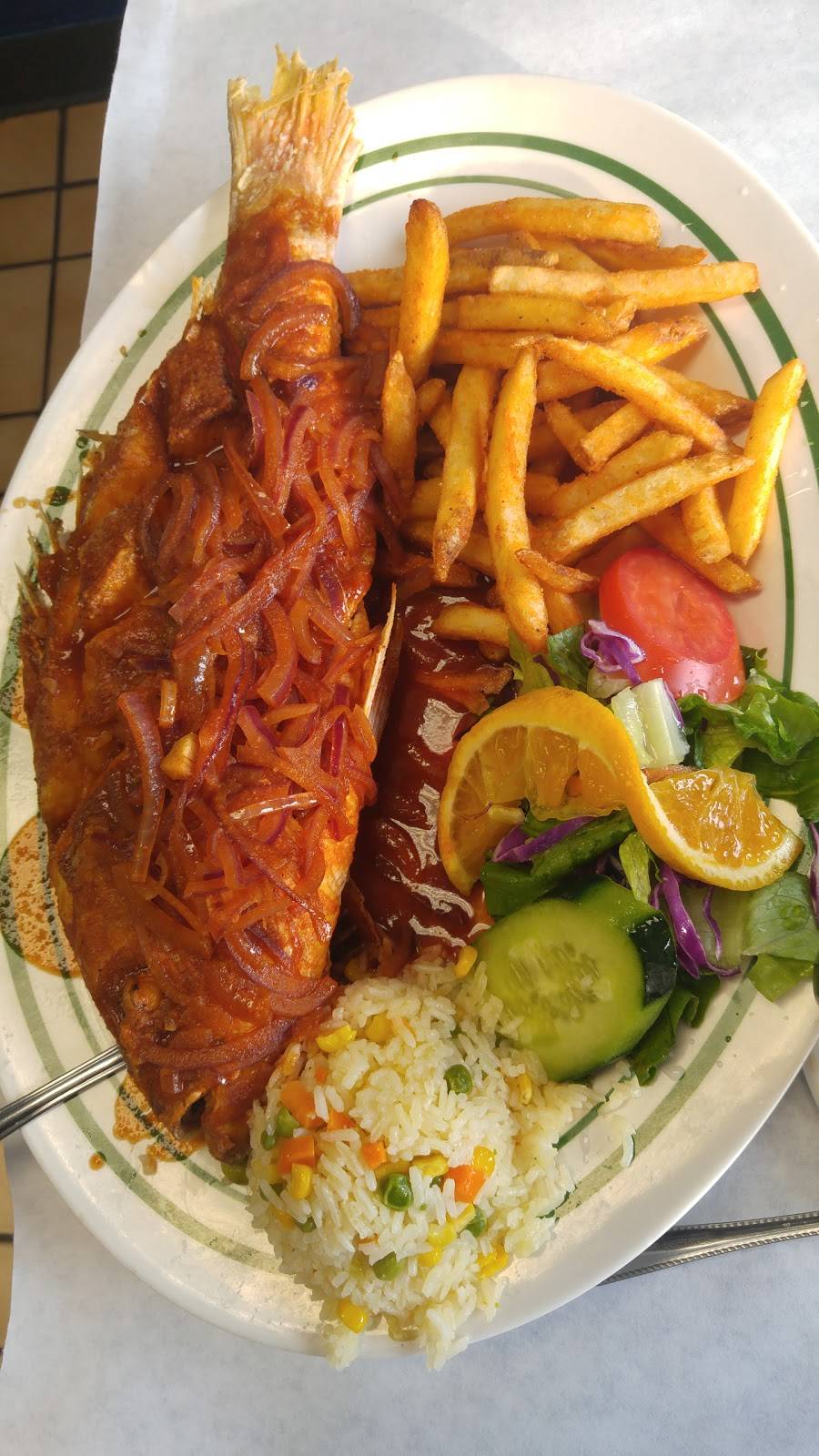 Mariscos Nayarit Restaurant | restaurant | 4318 W Fullerton Ave, Chicago, IL 60639, USA | 7732523840 OR +1 773-252-3840