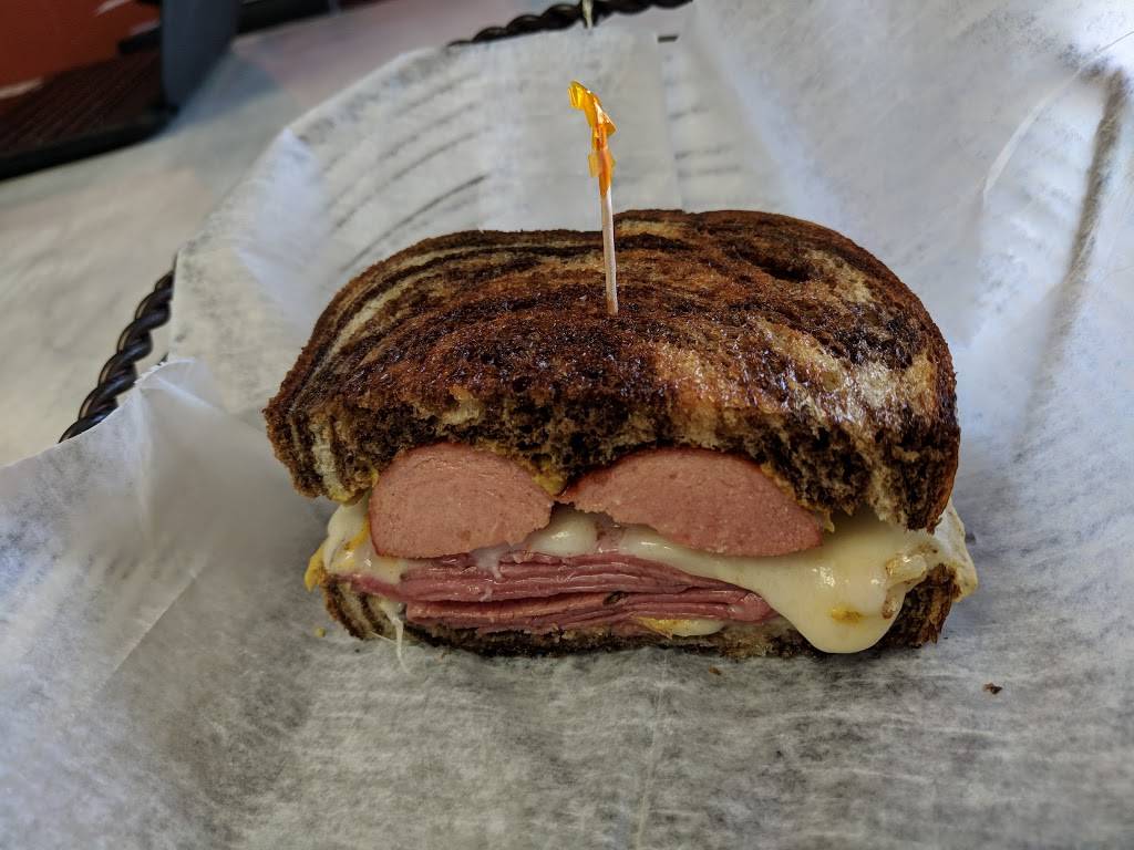 Cafe At Maidens | cafe | 3847 Maidens Road, Powhatan, VA 23139, USA | 8045981967 OR +1 804-598-1967