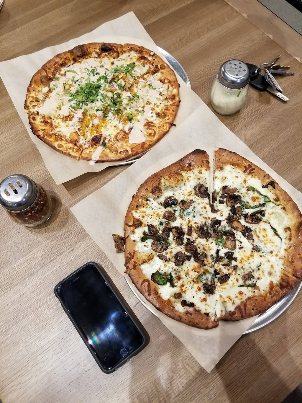 Pizza Studio | restaurant | 5840 Firestone Blvd #100, South Gate, CA 90280, USA | 5623810595 OR +1 562-381-0595