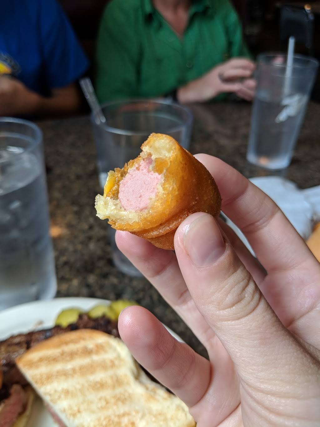 Greystone Castle | restaurant | 8 N Madison Ave, Sturgeon Bay, WI 54235, USA | 9207439923 OR +1 920-743-9923