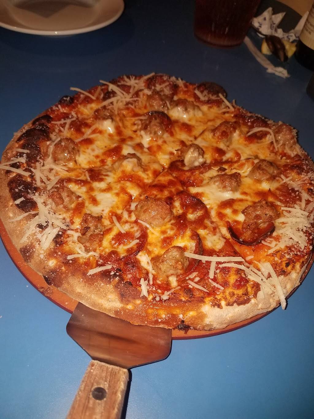 Reginellis Pizzeria | restaurant | 874 Harrison Ave, New Orleans, LA 70124, USA | 5044880133 OR +1 504-488-0133