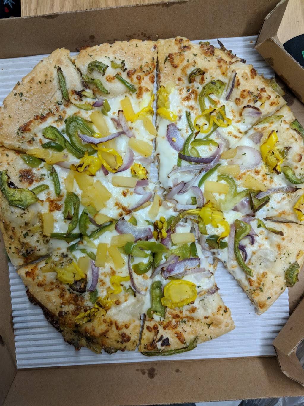 Pizza Hut | meal takeaway | 1600 Teasley Ln, Denton, TX 76205, USA | 9403875544 OR +1 940-387-5544